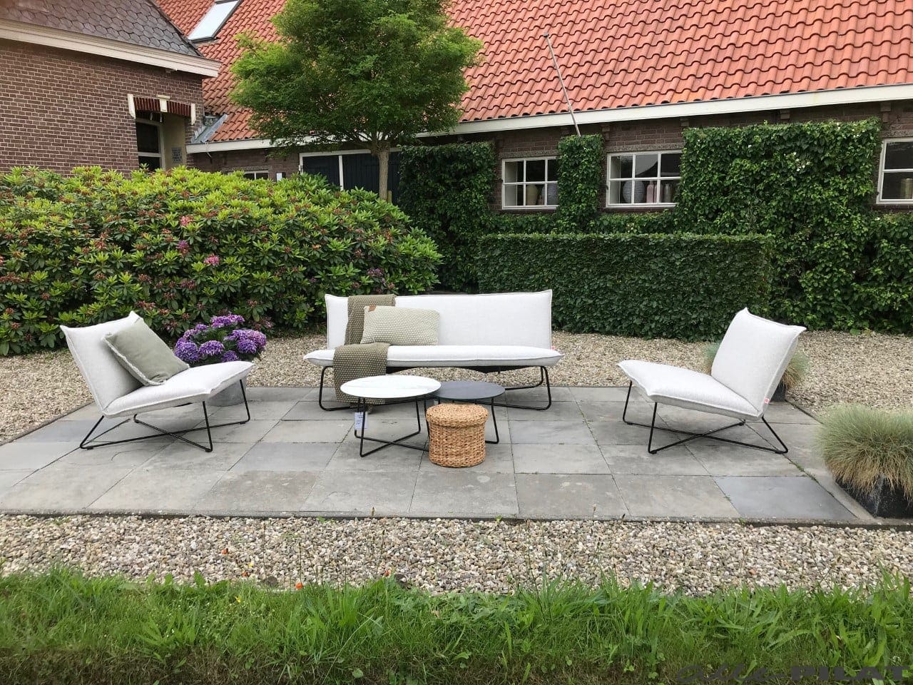 Gronden Maxim zacht Bank Earl outdoor lounge bank - Tuinmeubelen - Woonwinkel Alle Pilat